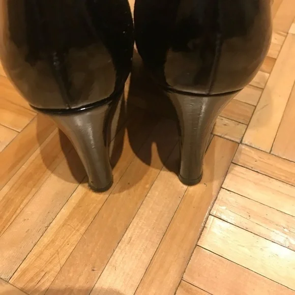 Donald J Pliner sock boots - Picture 3 of 6